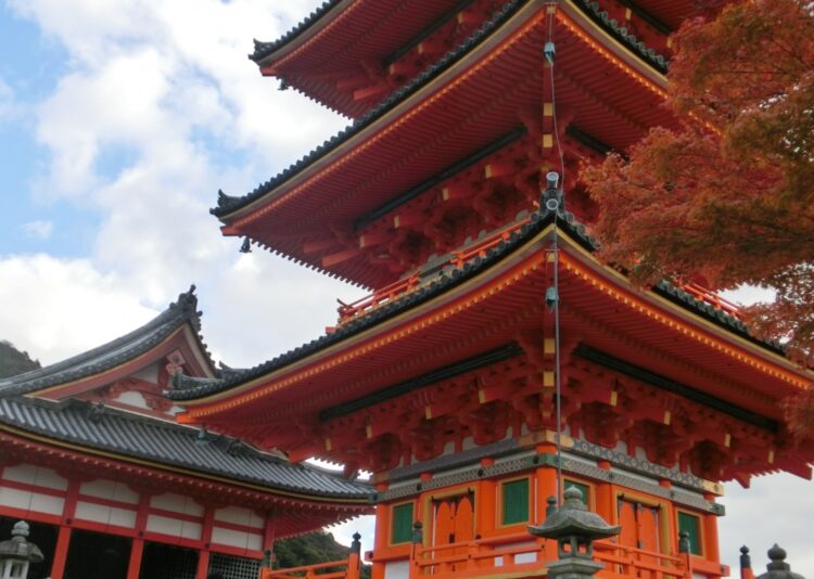 【2024版】京都で就活の証明写真が撮影できるおすすめの写真館9選と証明写真機を紹介