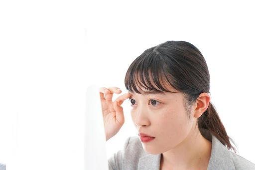 【ヘアメイク監修】女子就活生は髪型で印象アップできる！セットのコツも解説2