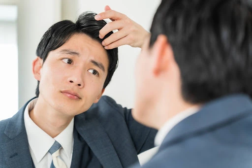 【ヘアメイク監修】男子の就活におすすめの髪型とセットのコツ2
