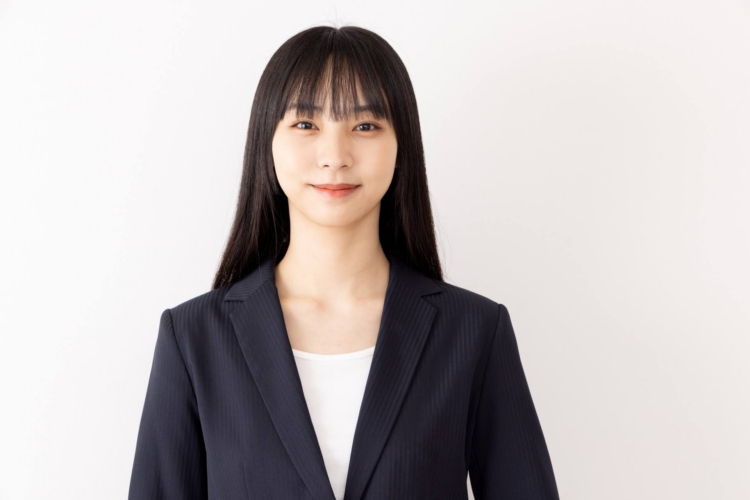 (41)就活で「ブラウス」ってあり？選び方や好印象シャツを紹介4